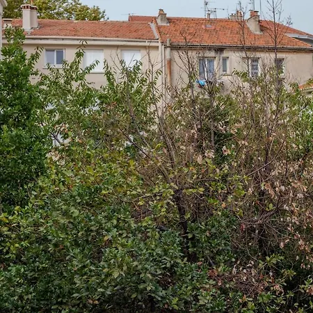 Cocon A Proche De L'arsenal. 10mn A Pied Du Centre تولون